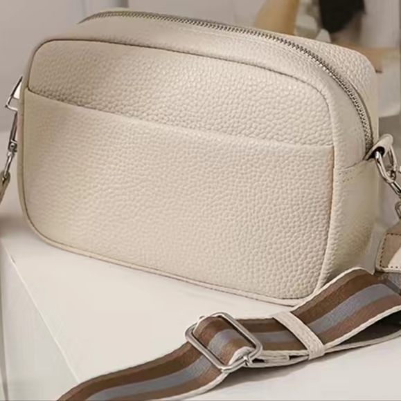 Brand New wide strap cube  PU Leather texture crossbody bag - Picture 4 of 7